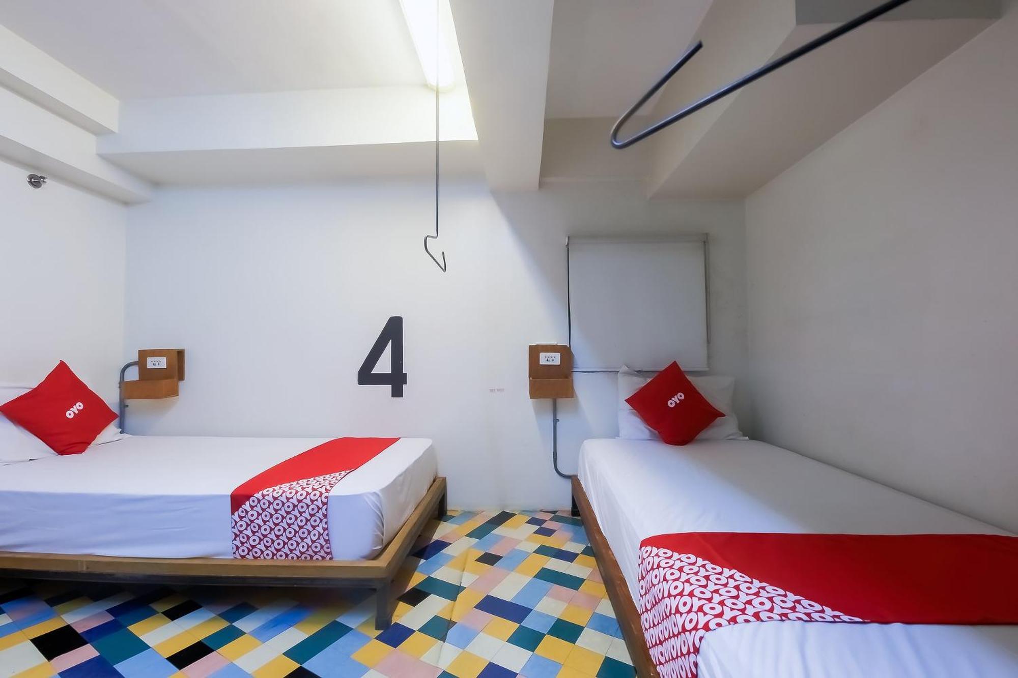 Spot On Junction Hostel Makati City Exteriér fotografie