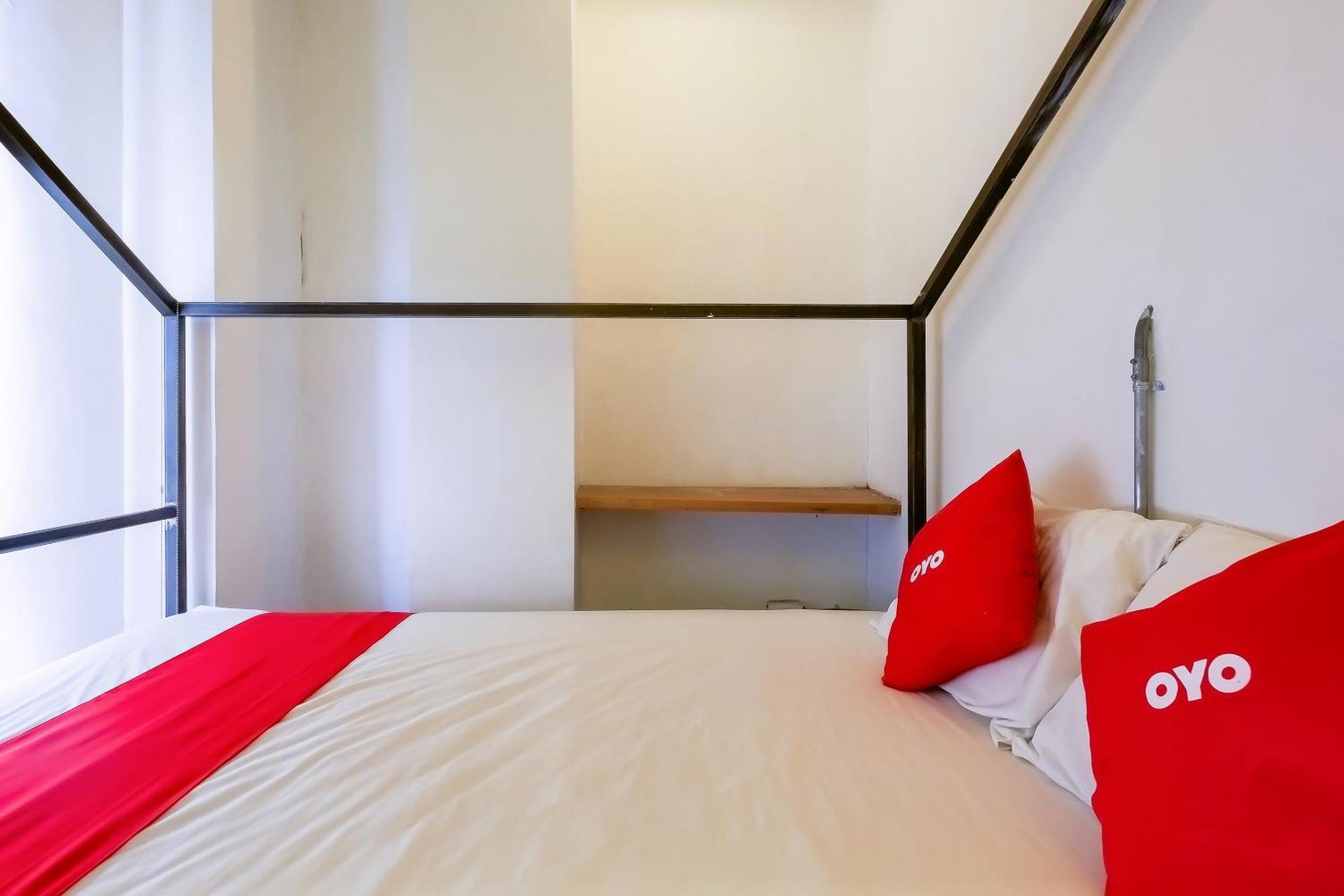 Spot On Junction Hostel Makati City Exteriér fotografie