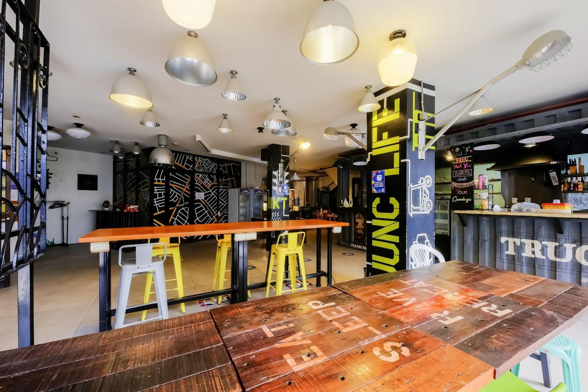 Spot On Junction Hostel Makati City Exteriér fotografie