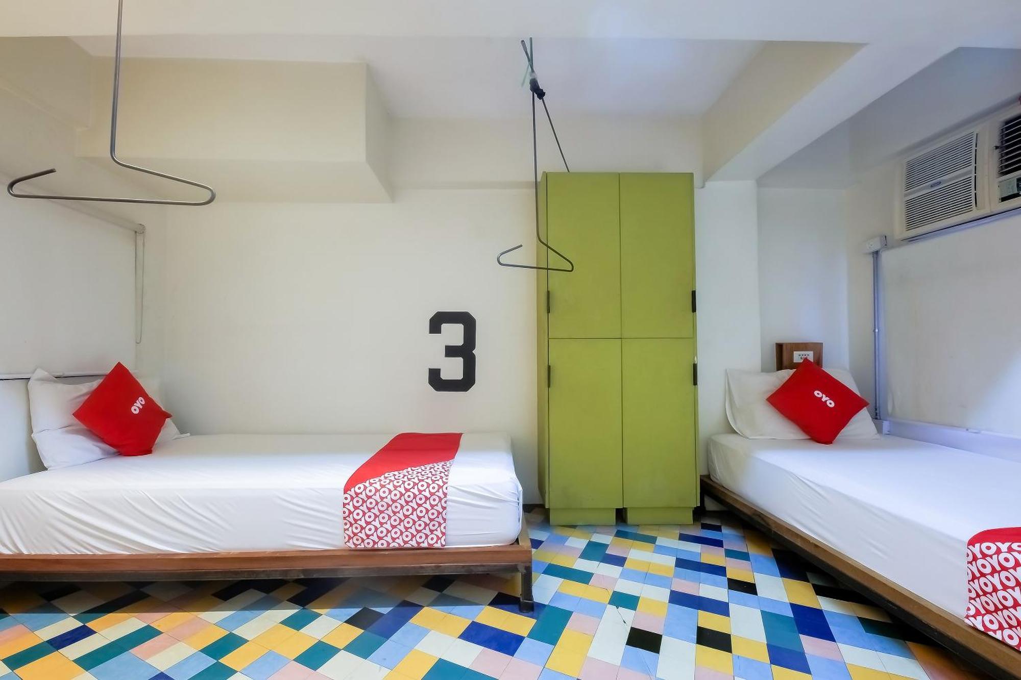 Spot On Junction Hostel Makati City Exteriér fotografie