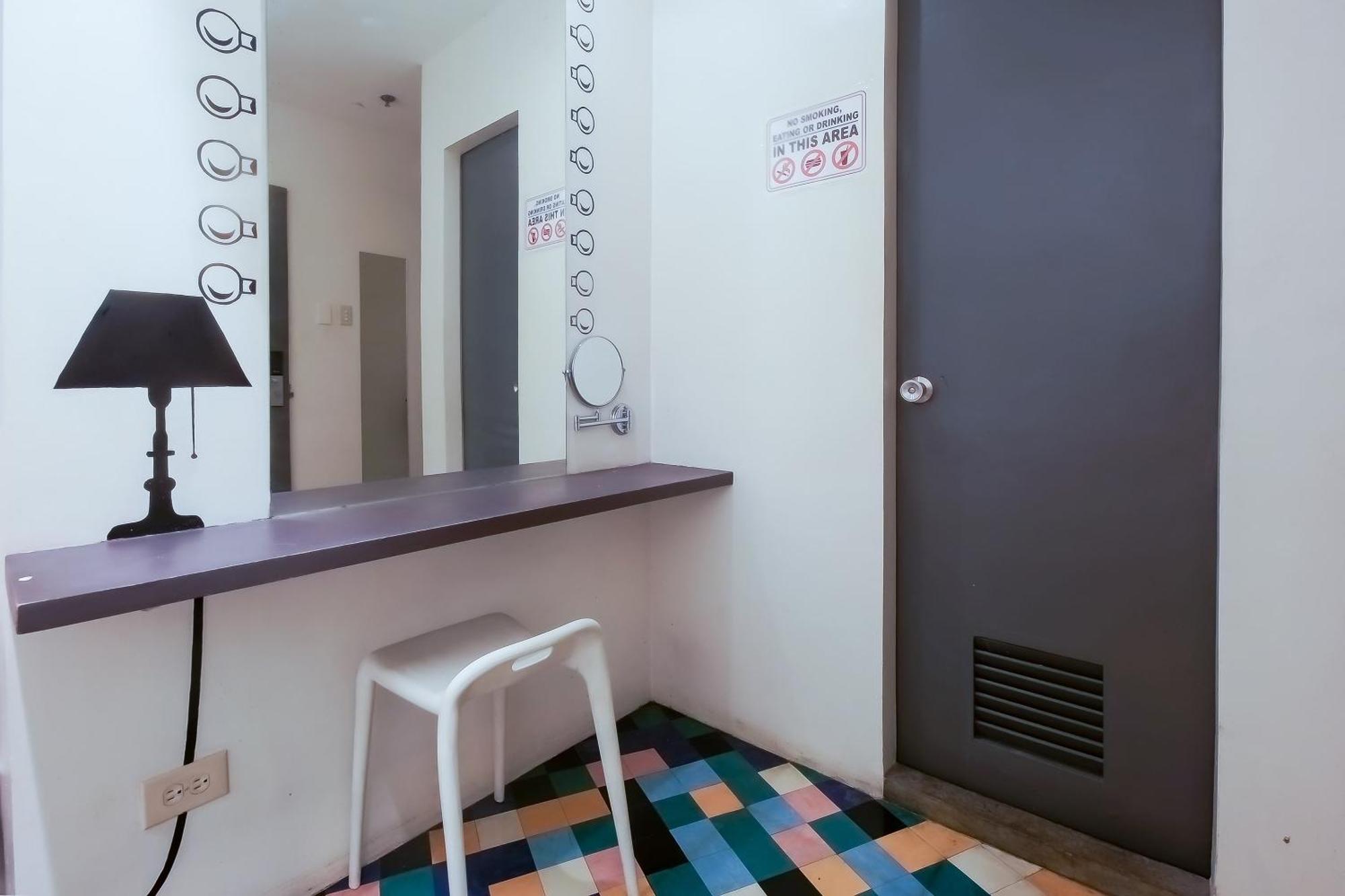 Spot On Junction Hostel Makati City Exteriér fotografie